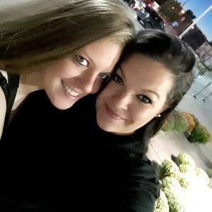 Meet your Posher, Sheena